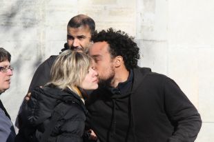 Llibertat amb càrrecs per l'activista anti-MAT detingut a Fellines