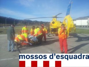 Un Mosso d'Esquadra salva la vida a una dona que patia una aturada cardíaca