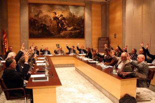 La Diputació de Girona aprova per unanimitat reclamar la consulta sobiranista a l'Estat