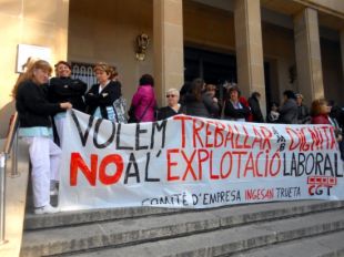 Les treballadores del servei de neteja del Trueta inicien una setmana de protestes
