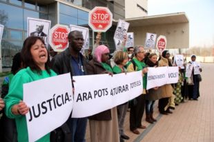 La PAH crea un document per demanar als jutges que suspenguin tots els desnonaments