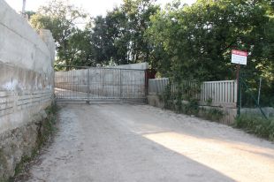 Dues granges gironines investigades per abocaments il·legals de purins 