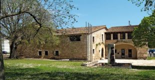 Llanos de Luna porta l’Ajuntament de Porqueres al jutjat per no penjar la bandera espanyola