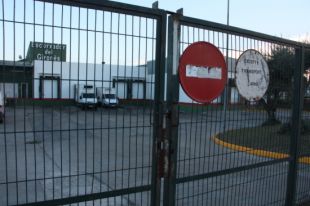 La Generalitat permet que l'Escorxador del Gironès torni a sacrificar cavalls 