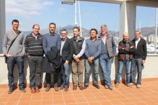 Els hotelers de Roses facilitaran transport als turistes provinents en TAV