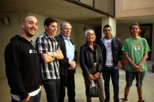 Un empresari alemany aprofita les vacances a Palafrugell per contractar joves del poble