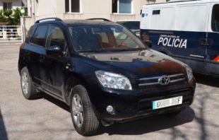 Un detingut a la Jonquera per tràfic il·lícit de vehicles