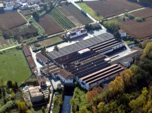 Una empresa de Valladolid compra la maquinària i els telers de la Grober de Bescanó