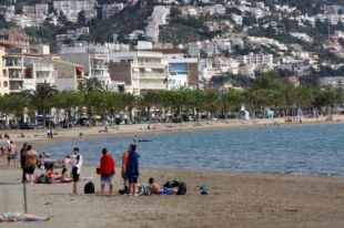 L'ocupació turística a l'agost no compensa la davallada del juliol