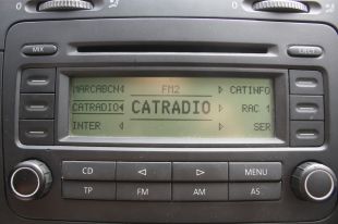 Una avaria deixa 13 emissores de ràdio a les fosques a la demarcació de Girona
