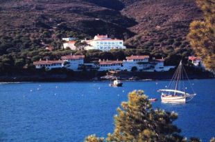 Un fons d'inversió europeu compra el Rocamar de Cadaqués per enderrocar-lo i fer-lo de nou