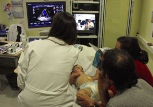 El servei de telecardiologia pediàtrica entre el Trueta i Vall d'Hebron es consolida