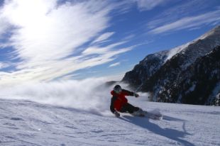 Les estacions de Vall de Núria i Vallter 2000 generen 45 milions d'euros al territori 