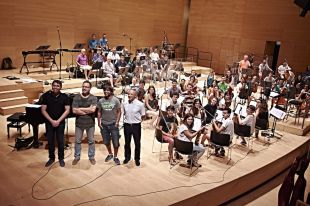 La Simfònica de Cobla i Corda torna amb grans èxits dels Beatles, Pink Floyd i Michael Jackson