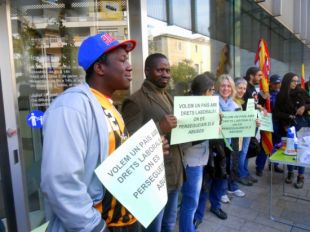 Concentració en solidaritat amb la plantilla de l'empresa A.J. Ruz de Sils