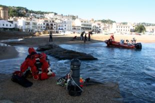 Se suspèn definitivament el dispositiu de recerca del pescador desaparegut a Tossa de Mar