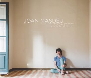 Joan Masdéu presenta diumenge als Jardins de la Mercè de Girona el seu nou LP en format acústic