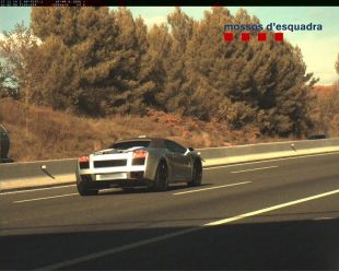 Enxampats un Ferrari i un Lamborghini circulant a 205 i a 174 km/h per l’AP-7
