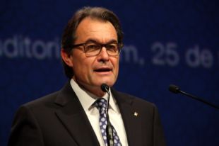 El discurs íntegre d'Artur Mas: 'Després del 9N: Temps de decidir, temps de sumar'