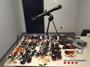 Presó per dos homes que van robar en una òptica d'Olot