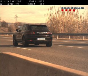 Enxampen un Porsche circulant a 218 km/h per l'AP-7 a Vilobí d'Onyar