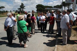 Última manifestació a Caldes per exigir que es reprenguin les obres de la N-II aturades fa gairebé un any 