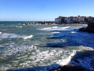 Protecció Civil manté l'alerta per fort vent, mala mar i baixes temperatures