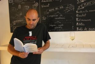 Joan Miquel Oliver obre la gira del seu nou disc en solitari al Festival Strenes de Girona