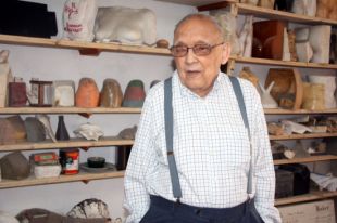Mor als 92 anys l'escultor gironí Paco Torres Monsó