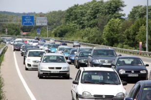 Onze quilòmetres de cua a la C-31 per un accident múltiple a l'alçada de Calonge