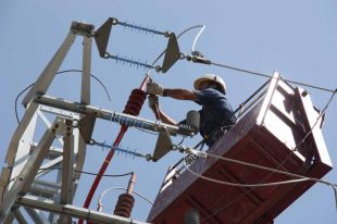 Endesa inverteix 71.000 € en reformar part d'una línia de mitja tensió a Llagostera