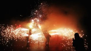 Els Diables de l'Onyar denuncien pressions policials per suspendre el correfoc de Fires
