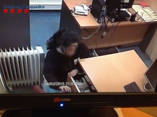 Detinguda una dona de la neteja per robar 2.450 euros a l'Ajuntament de Palafrugell