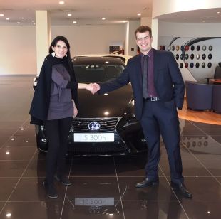 Lexus cedirà tres cotxes a la Setmana de la Moda de Girona