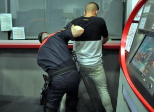 200 identificacions i tretze denúncies a joves que sortien de festa a Blanes