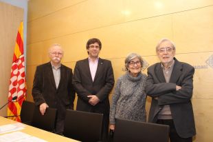 El periodista Narcís-Jordi Aragó i la pintora Mercè Huerta donen el seu fons a l'Ajuntament de Girona