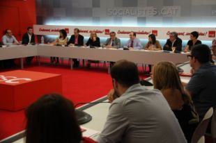 Els socialistes dels ajuntaments tindran llibertat de vot en temes sobiranistes