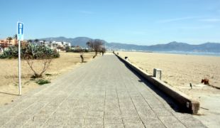 Castelló d'Empúries rep la concessió del passeig d'Empuriabrava per 30 anys