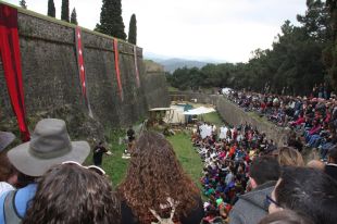 Hostalric rememora el seu passat medieval