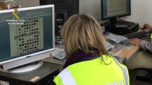 Dos detinguts a Girona i Vidreres per distribuir imatges de contingut pedòfil a Internet