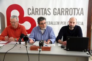 Quatre de cada deu atesos per Càritas Garrotxa durant el 2014 no té cap ingrés