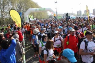 Més de 1.500 persones corren per combatre la pobresa i en defensa del dret a l'aigua