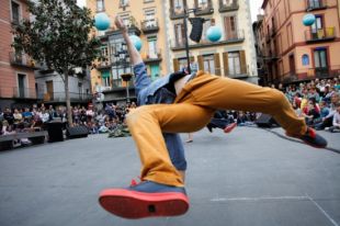 Uns 8.000 espectadors passen per la 7a edició del festival Sismògraf d'Olot