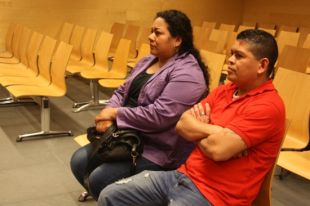 L'Audiència absol l'acusat d'abusar de la fillastra en un pis de Figueres