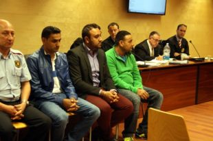 El pis d'Olot on van matar la jove índia estava desordenat expressament per simular un robatori