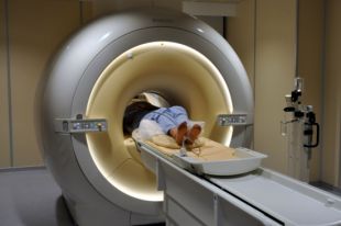 El Trueta renova la ressonància magnètica amb un equip digital d'última generació