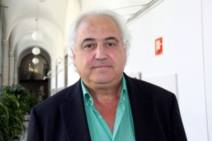L'alcalde d'Olot, commocionat per la mort del nen afectat de diftèria