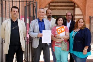 C's inicia una ofensiva per obligar els ajuntaments gironins a treure l'estelada