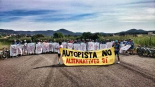 'Aturem la C-32' inicia una campanya de micromecenatge