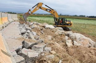 Figueres posa en marxa les obres d’arranjament del camí de Cabanes